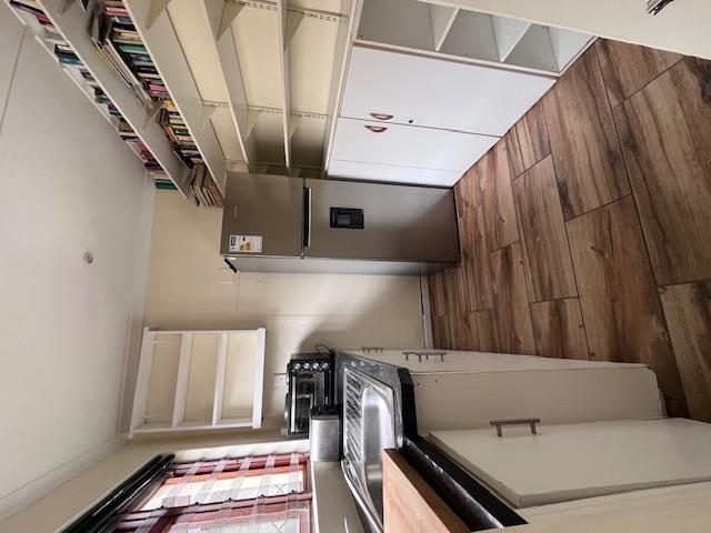 1 Bedroom Property for Sale in Observatory Western Cape